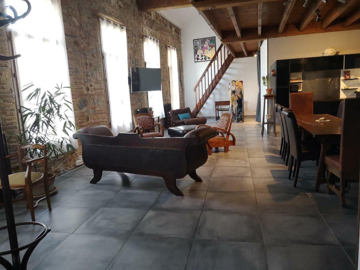 El Castell Embruixat Hotel Saint-Hippolyte  Kültér fotó