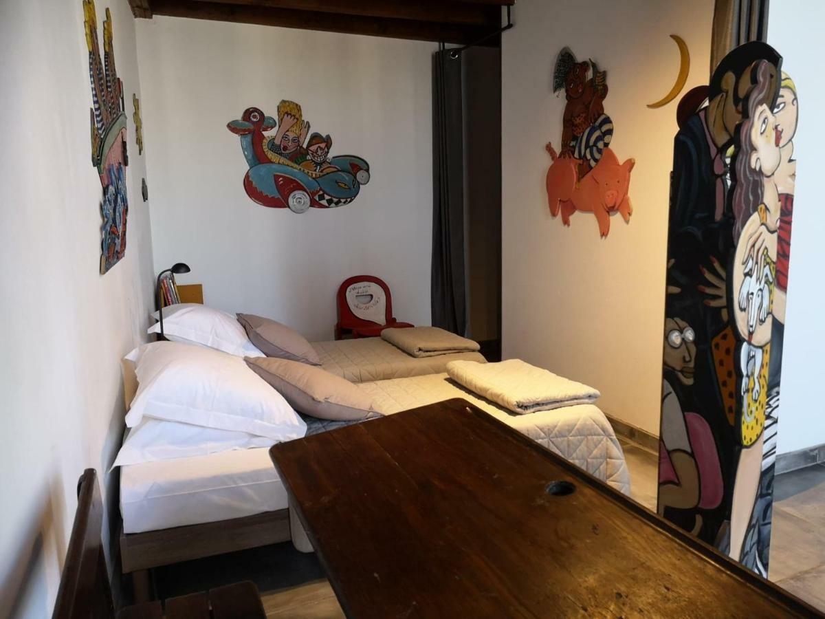 El Castell Embruixat Hotel Saint-Hippolyte  Kültér fotó